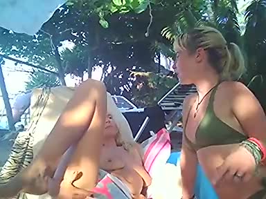 Grandma, daughter and grand-daughter I (part 2 of 4)